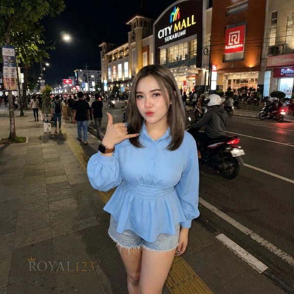 ROYAL123