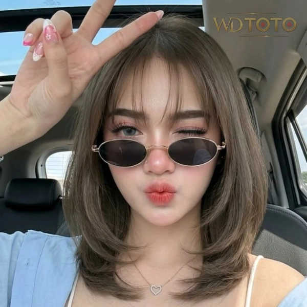 WDTOTO Front Black 